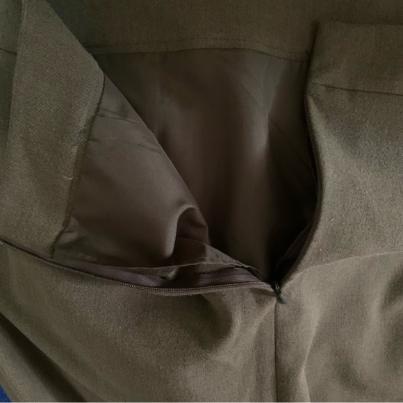 Vtg Haggar Pencil Skirt Olive Green Size 14 Made in Canada Retro Chic Mid Length - Picture 7 of 11
